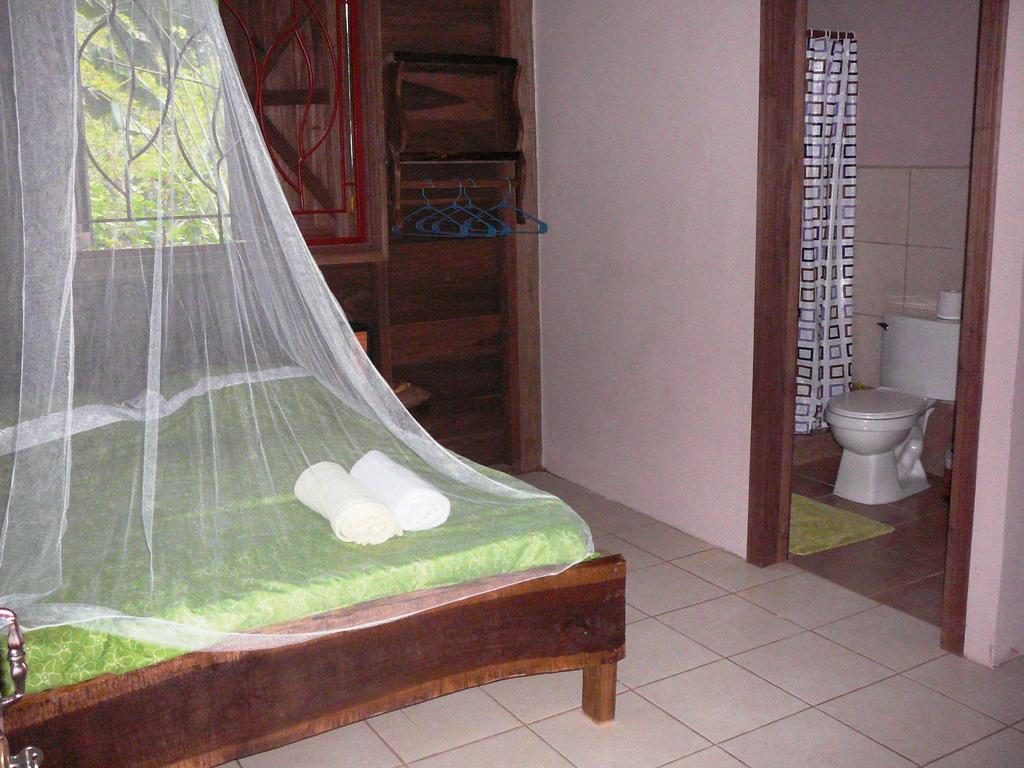 Puerto Viejo de Talamanca Casa Lina Sloth View Exotic Apartment With Privat Kitchen חדר תמונה